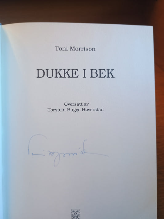 Dukke i bek, Toni Morrison