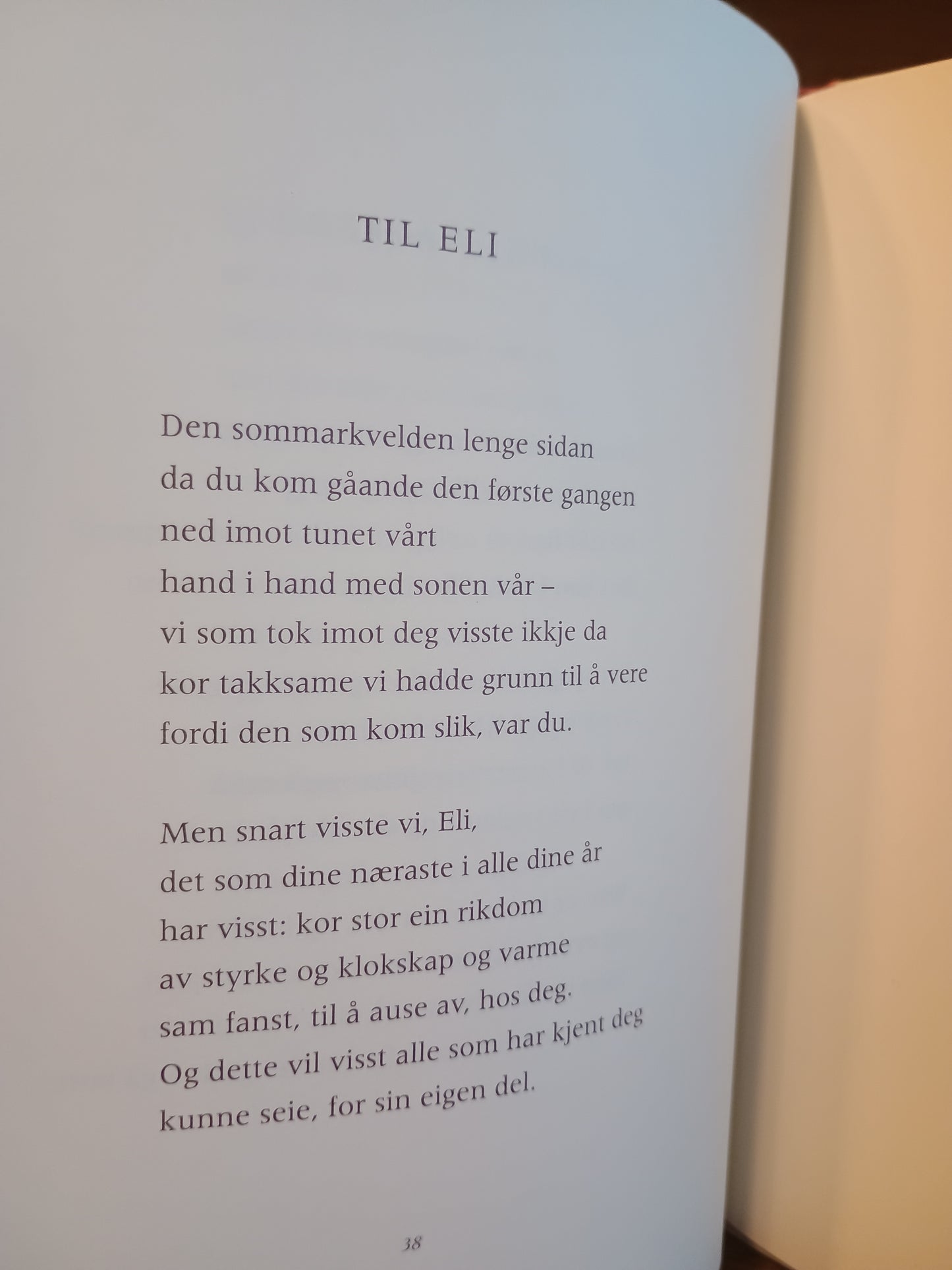 Livshus, Halldis Moren Vesaas