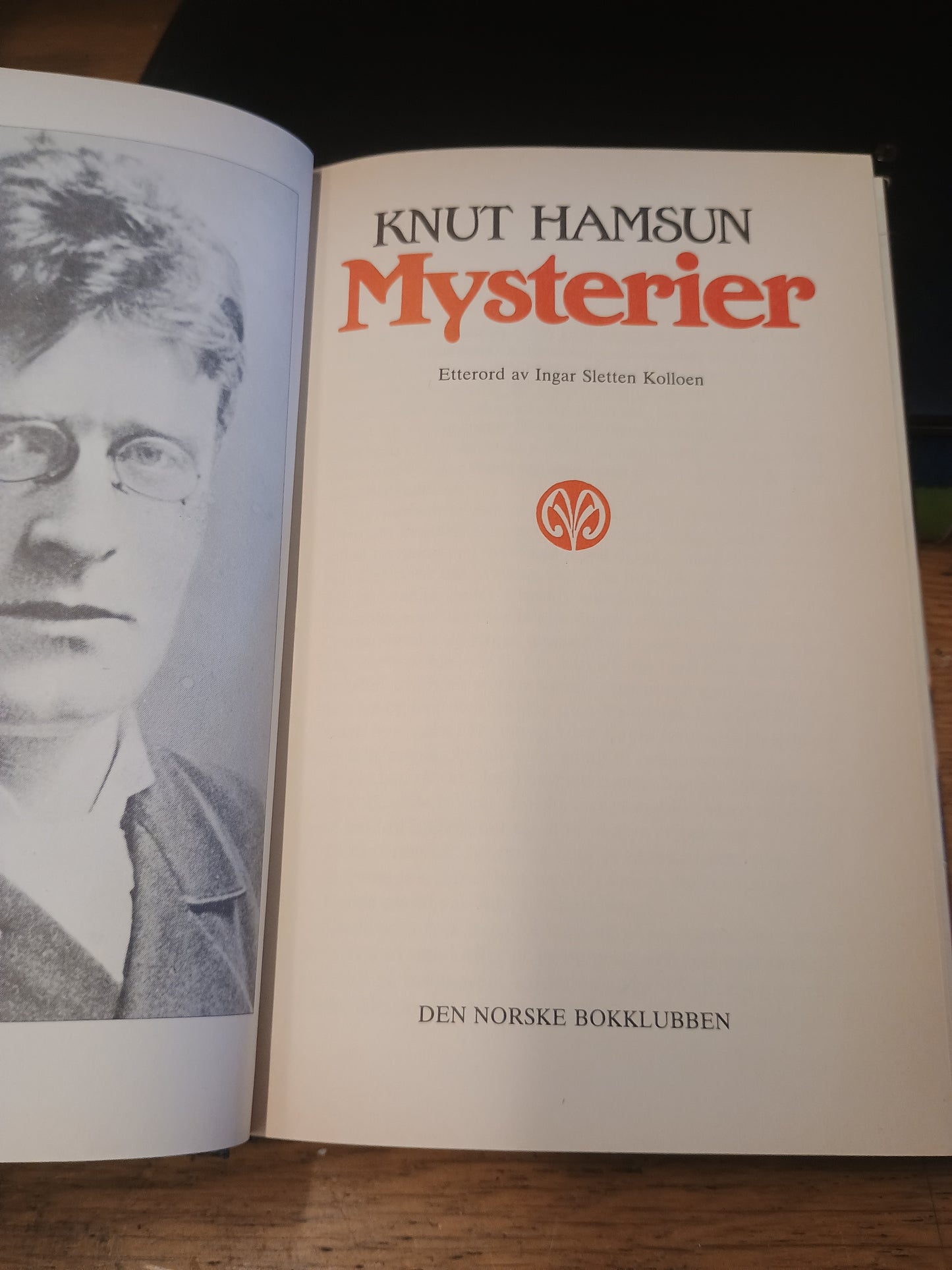 Mysterier, Knut Hamsun