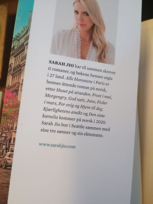 Alle blomstene i Paris, Sarah Jio