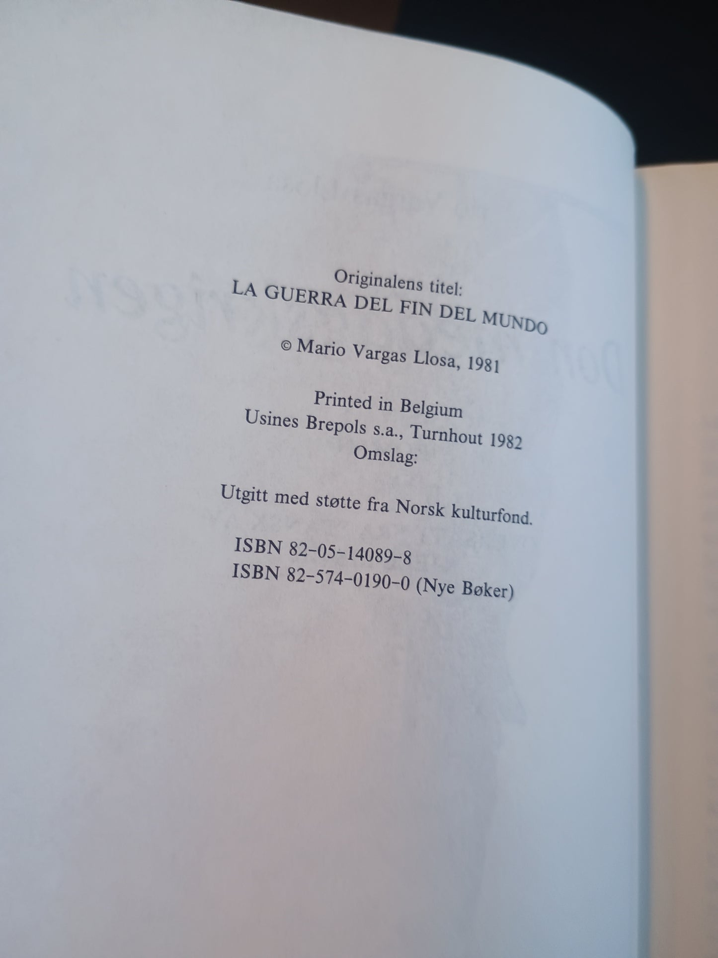 Dommedagskrigen, Mario Vargas Llosa