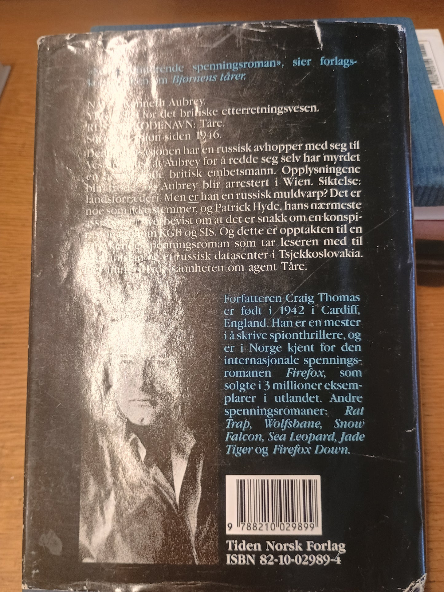 Bjørnens tårer, Craig Thomas