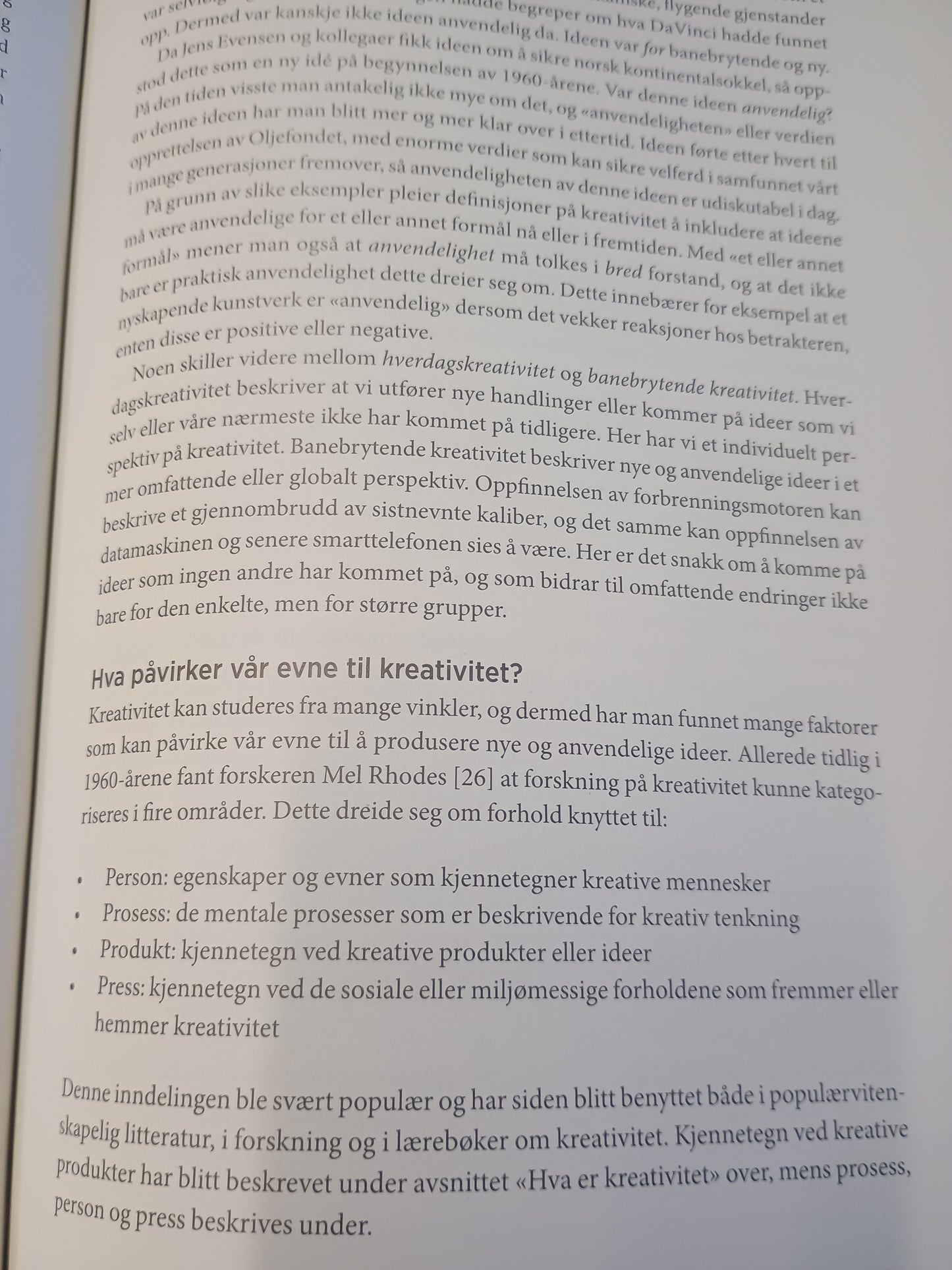 Organisasjon og ledelse, S. Einarsen, Ø. L. Martinsen, A. Skogstad