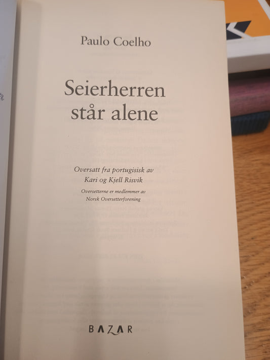 Seierherren står alene, Paulo Coelho