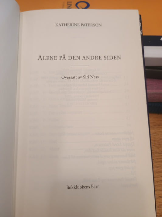 Alene på den andre siden, Katherine Paterson
