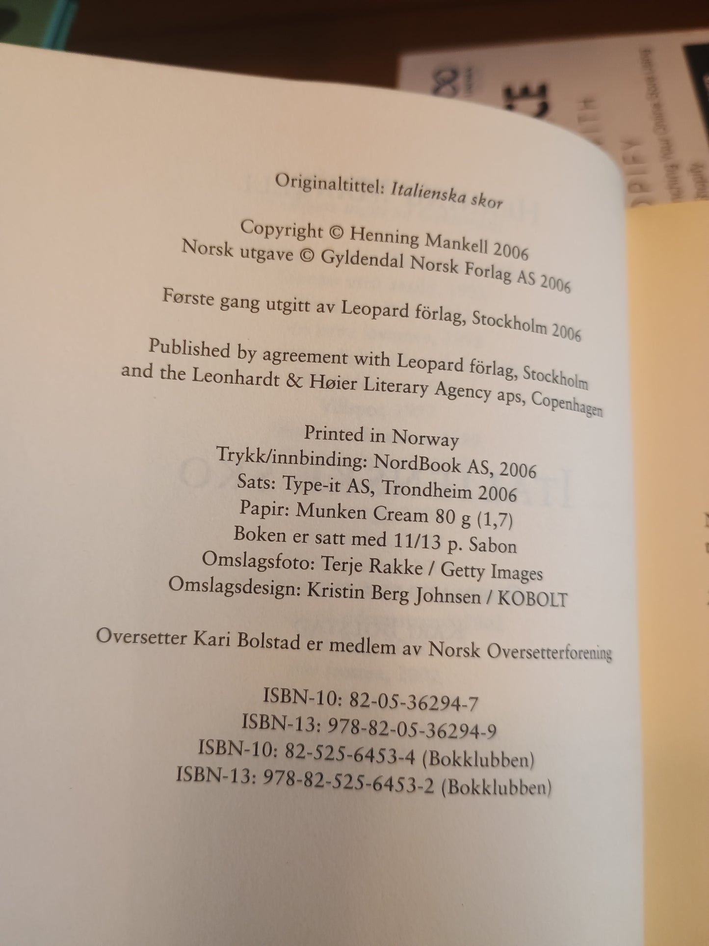 Italienske sko, Henning Mankell