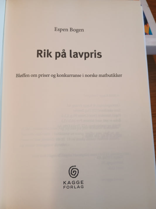 Rik på lavpris, Espen Bogen