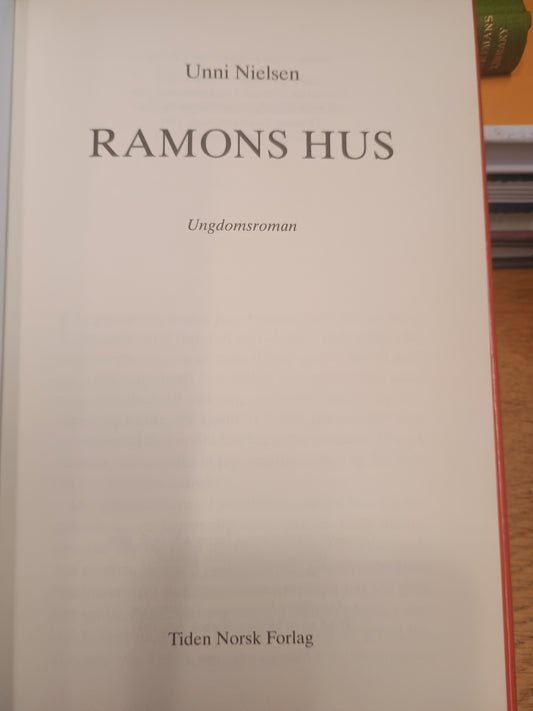 Ramona hus, Unni Nielsen