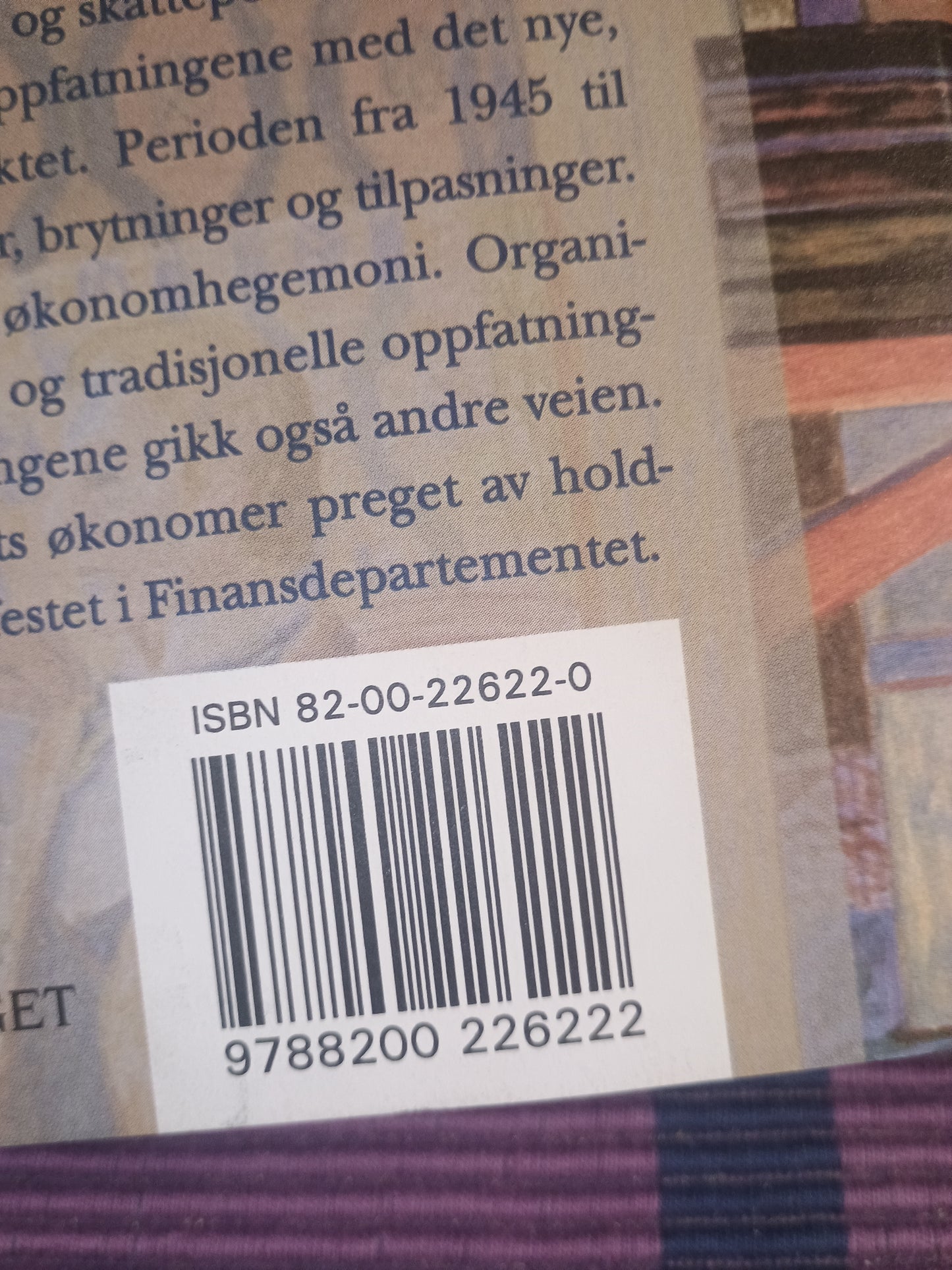 Ambisjon og tradisjon: Finansdepartementet 1945-1965, Einar Lie