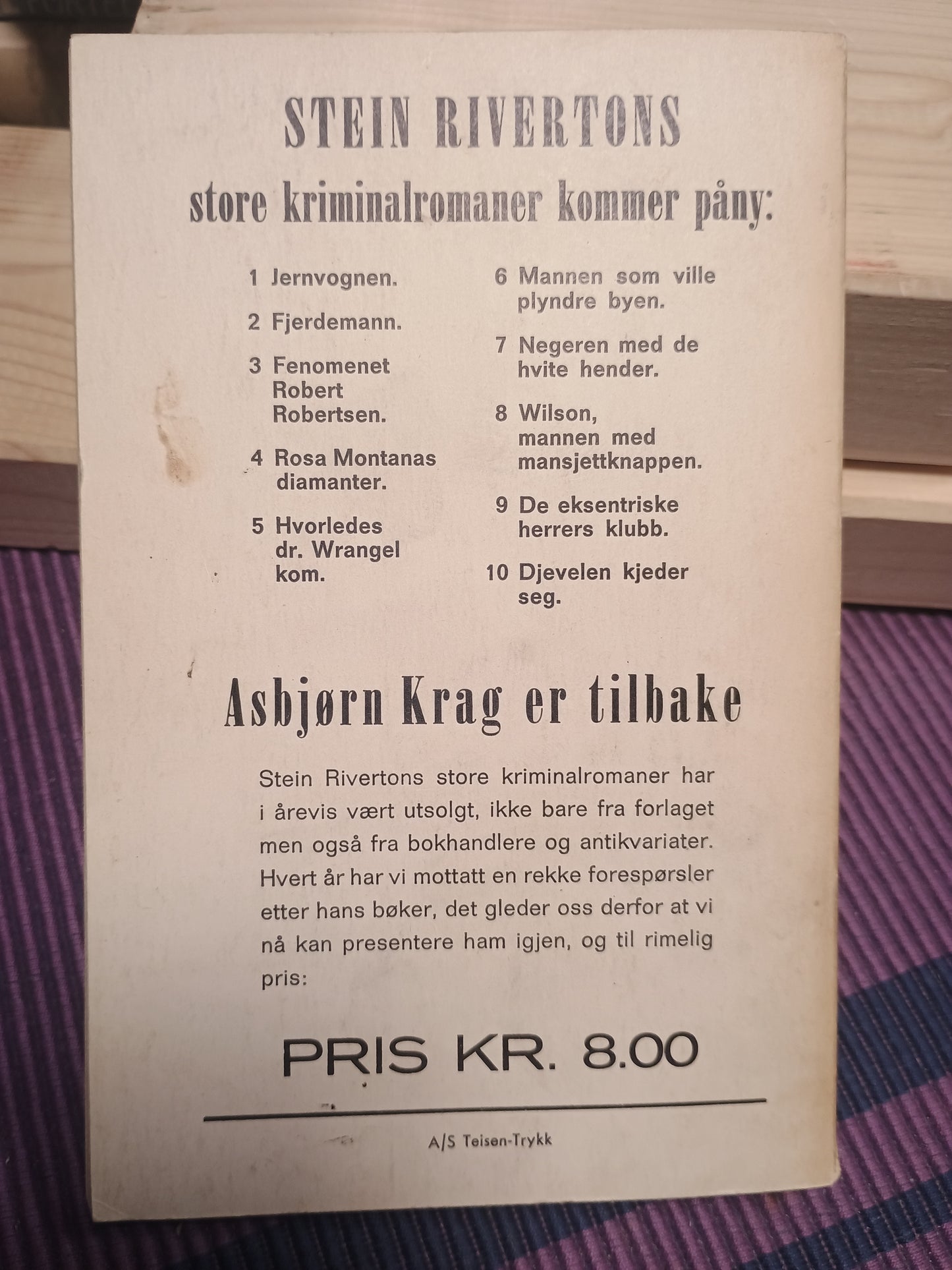 Negeren med hvite hender, Stein Riverton