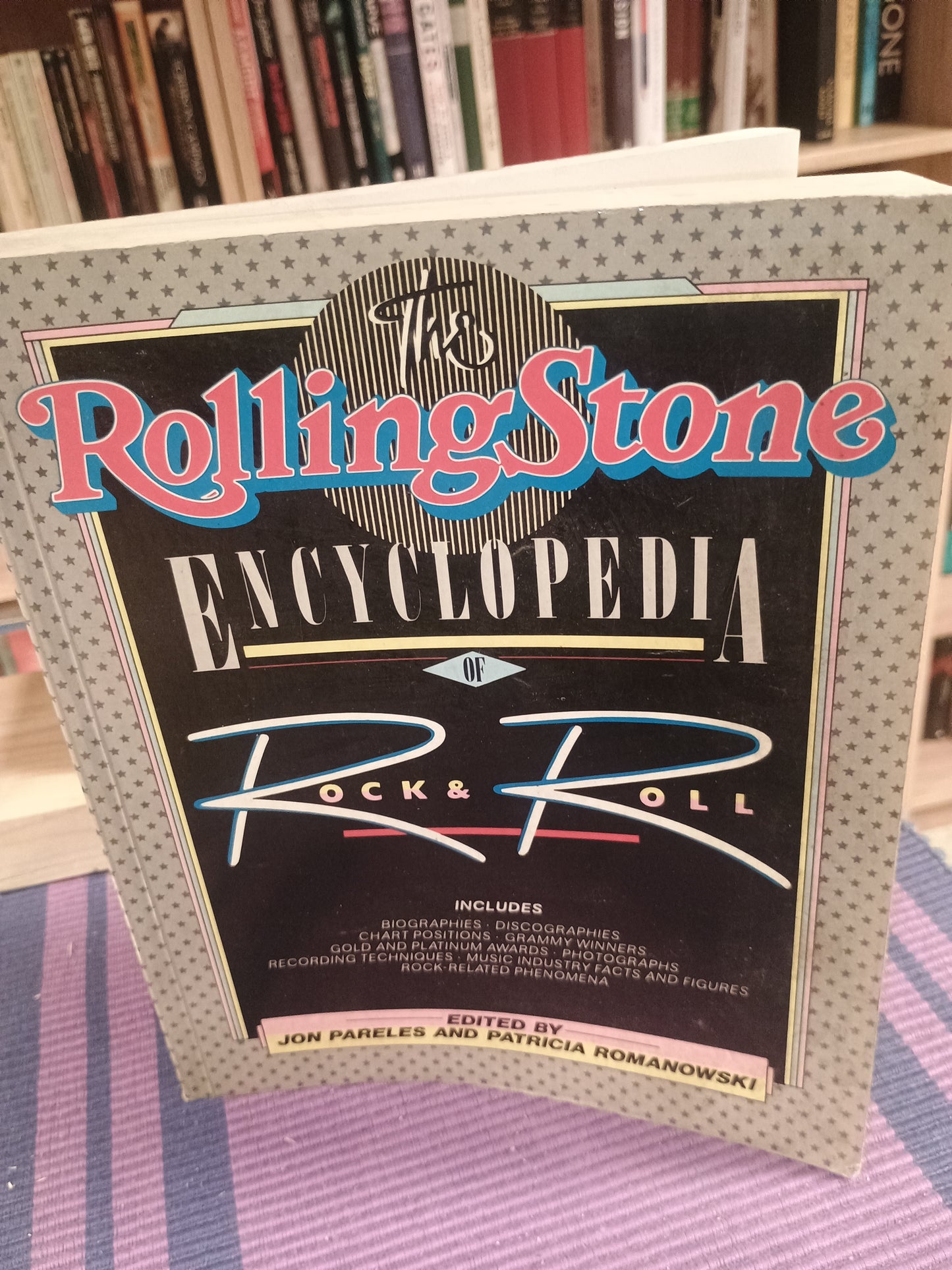 Rolling Stone Encyclopedia, Jon Pareles og Patricia Romanowski