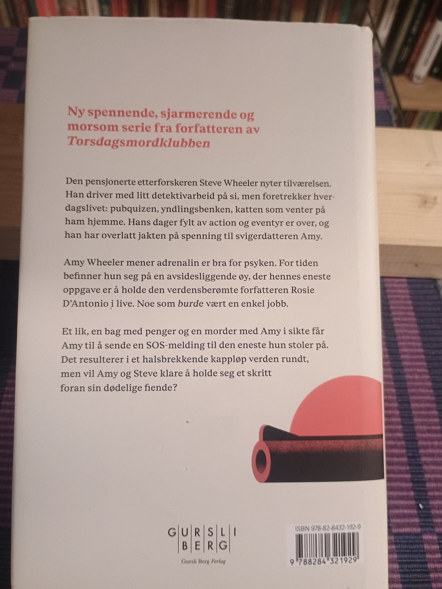 Vi løser mord, Richard Osman