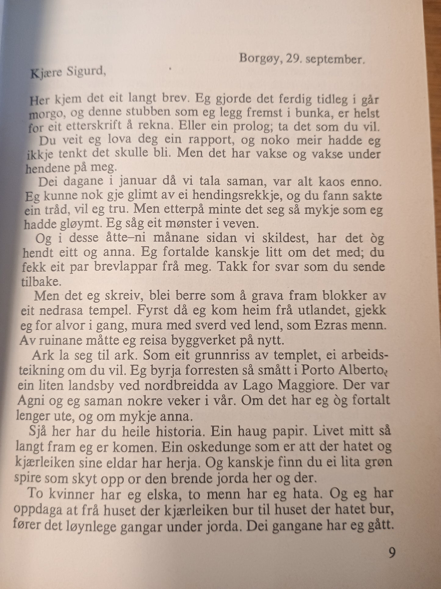 Ingen kjenner dagen, Alfred Hauge