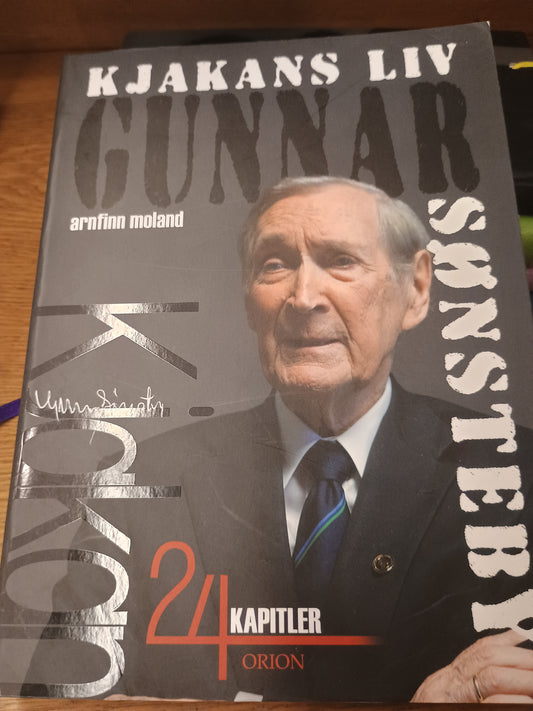 Gunnar Sønsteby, 24 kapitler i Kjakans liv, av Arnfinn Moland