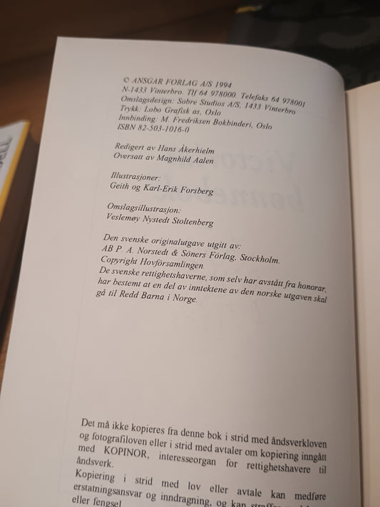Victorias bønnebok, Dronning Silvia og Hans Åkerhielm