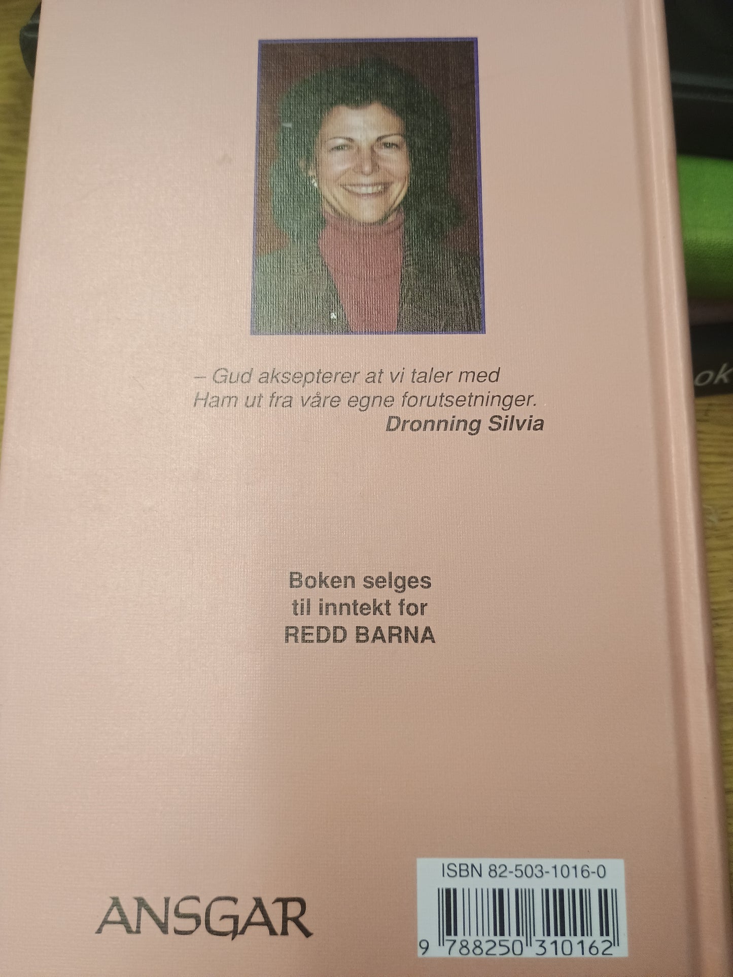 Victorias bønnebok, Dronning Silvia og Hans Åkerhielm