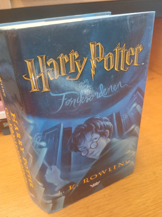 Harry Potter og Føniksordenen, J. K. Rowling