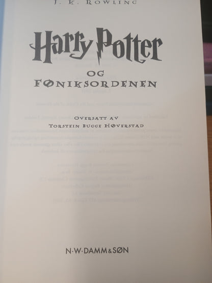 Harry Potter og Føniksordenen, J. K. Rowling
