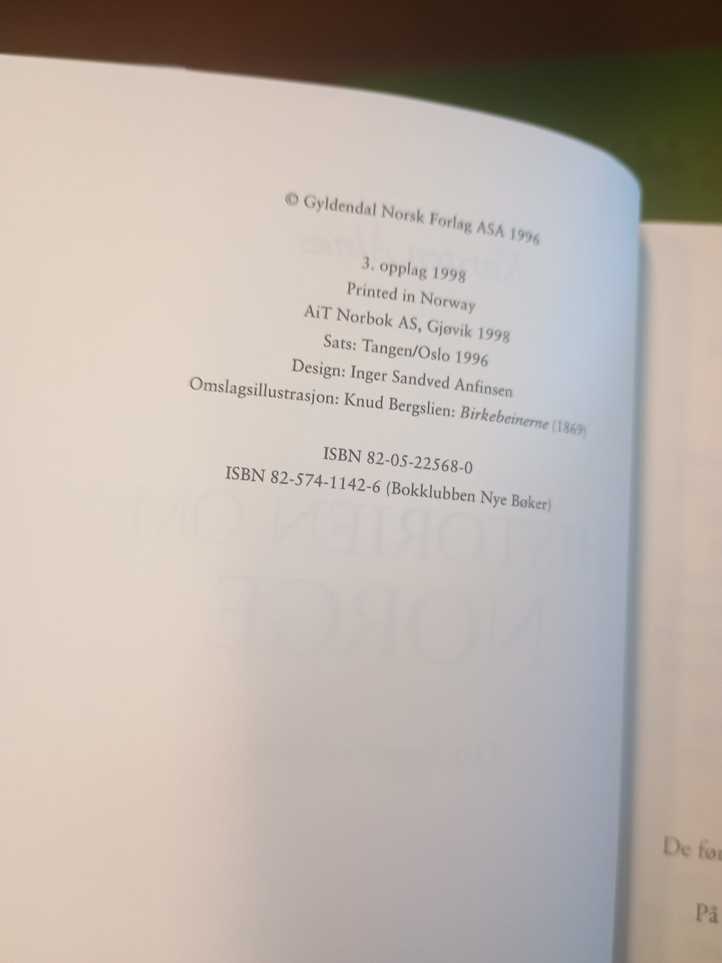 Historien om Norge, bok nr. 1, Det ligger et land, Karsten Alnæs