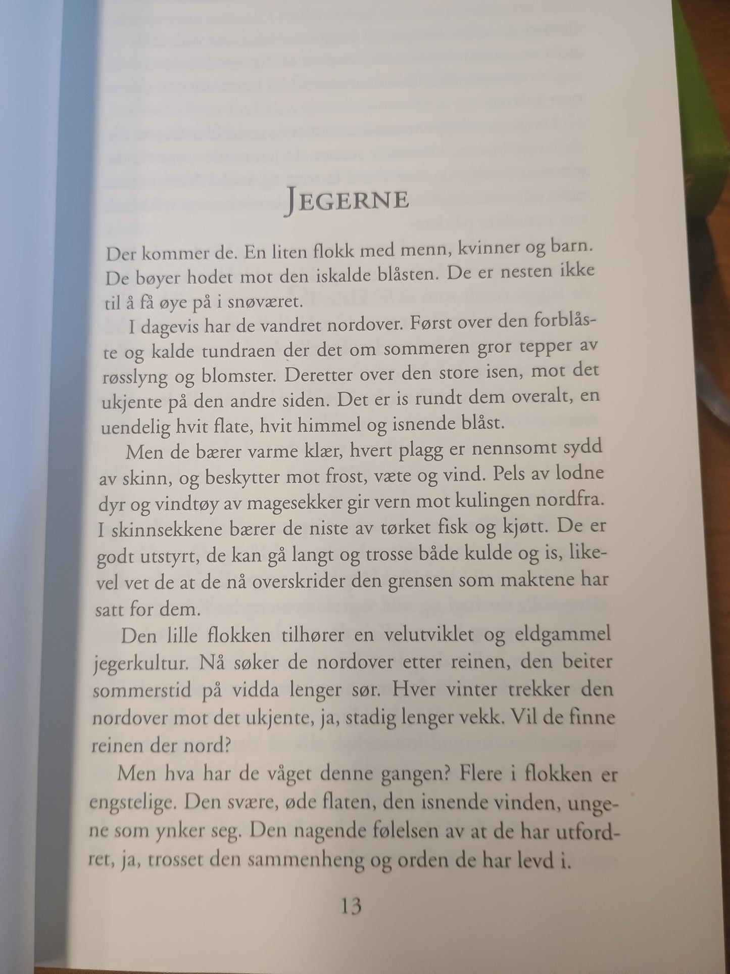 Historien om Norge, bok nr. 1, Det ligger et land, Karsten Alnæs