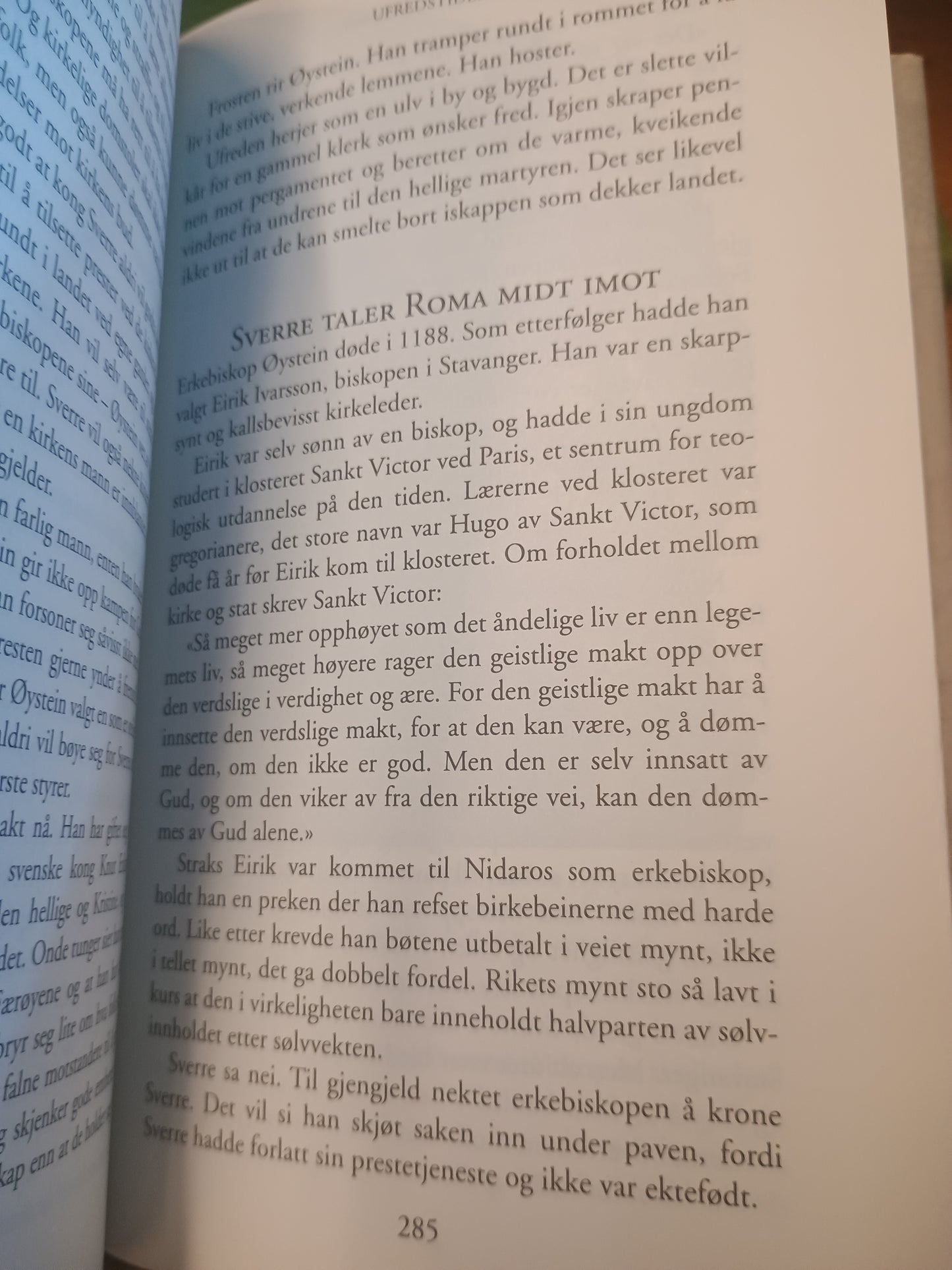 Historien om Norge, bok nr. 1, Det ligger et land, Karsten Alnæs