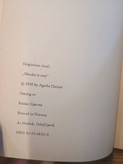 Mord er ingen sak, Agatha Christie