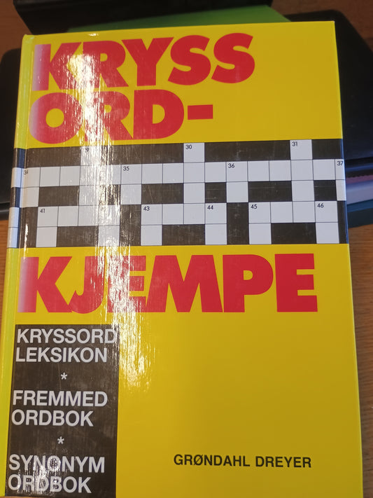 Kryssordkjempe, Kryssord, Fremmedordbok, Synonymordbok