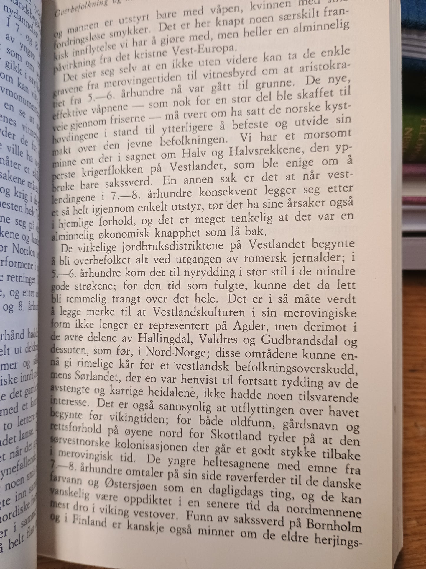 Norges historie, Fra de eldste tider til 1660, Andreas Holmsen