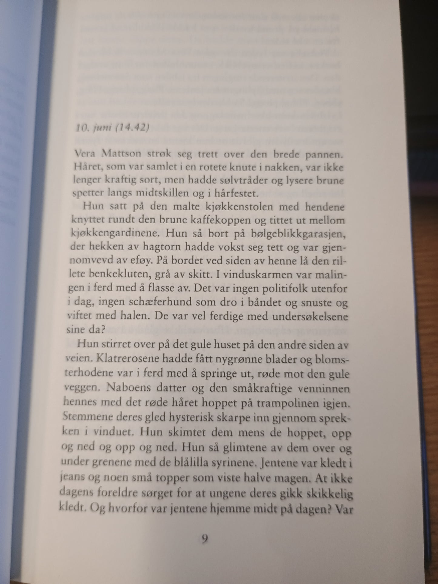 Honningfellen, Unni Lindell