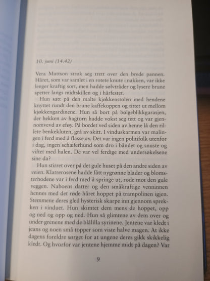 Honningfellen, Unni Lindell