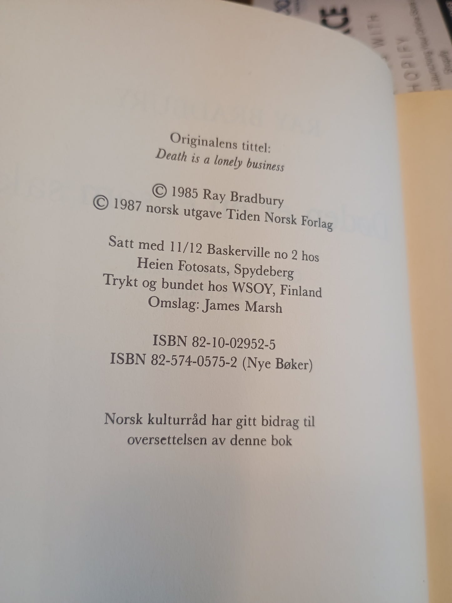 Døden er en ensom sak, Ray Bradbury