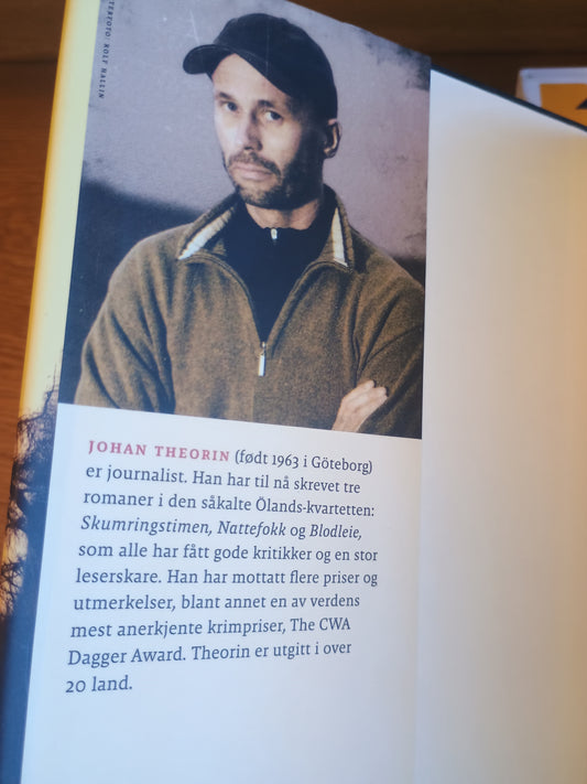 Sankta Psyko, Johan Theorin
