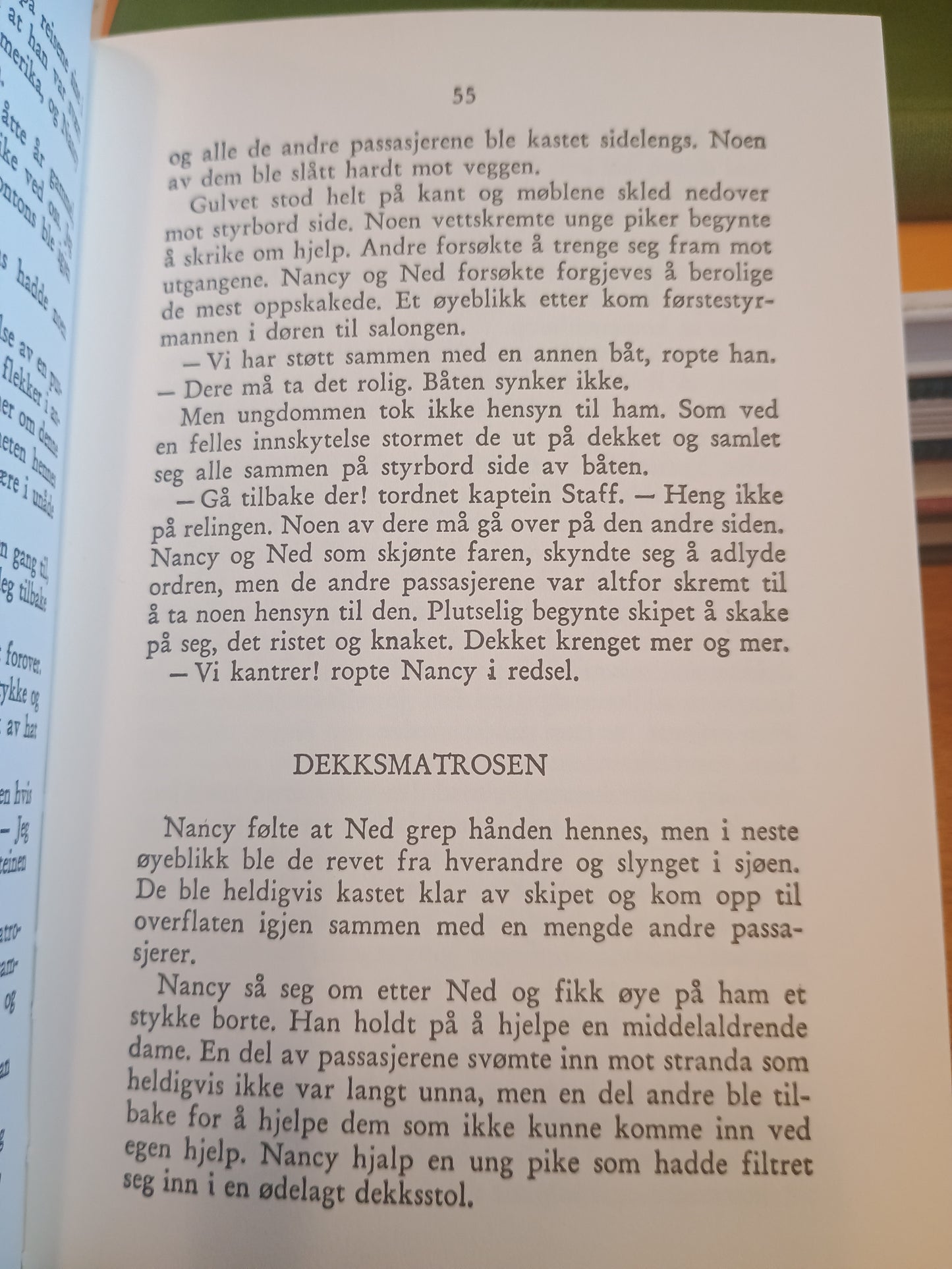 Frøken Detektiv og de mystiske sko, Carolyn Keene