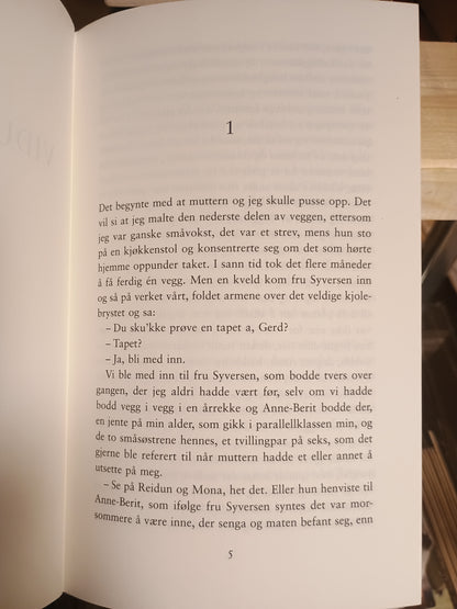 Vidunderbarn, Roy Jacobsen