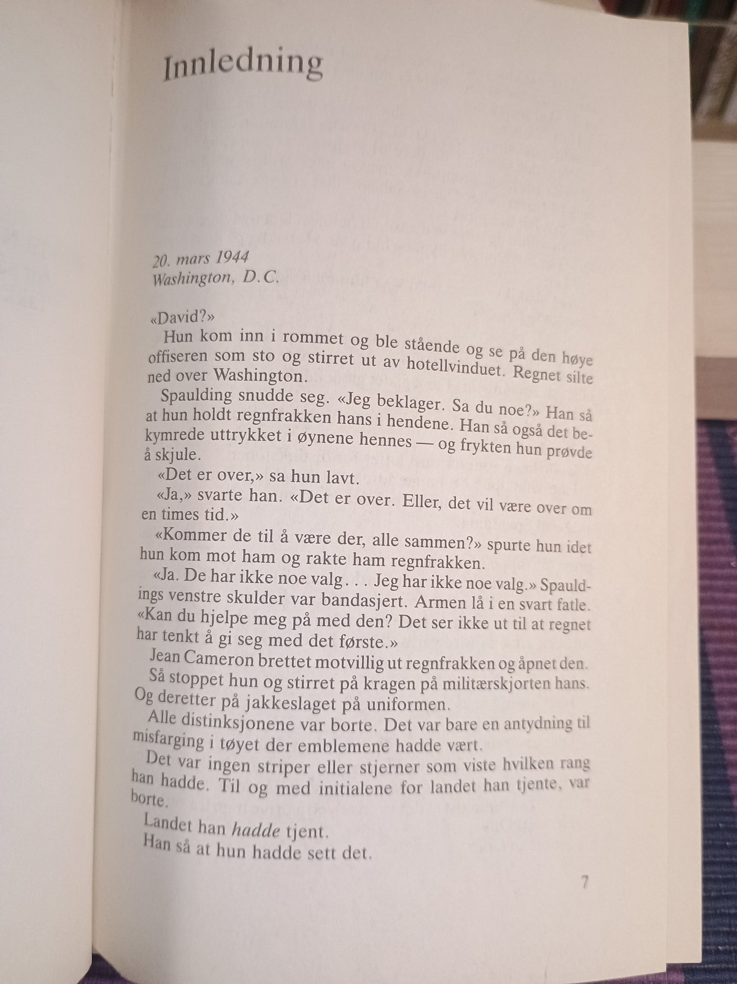 Operasjon Tortugas, Robert Ludlum