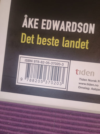 Det beste landet, Åke Edwardson