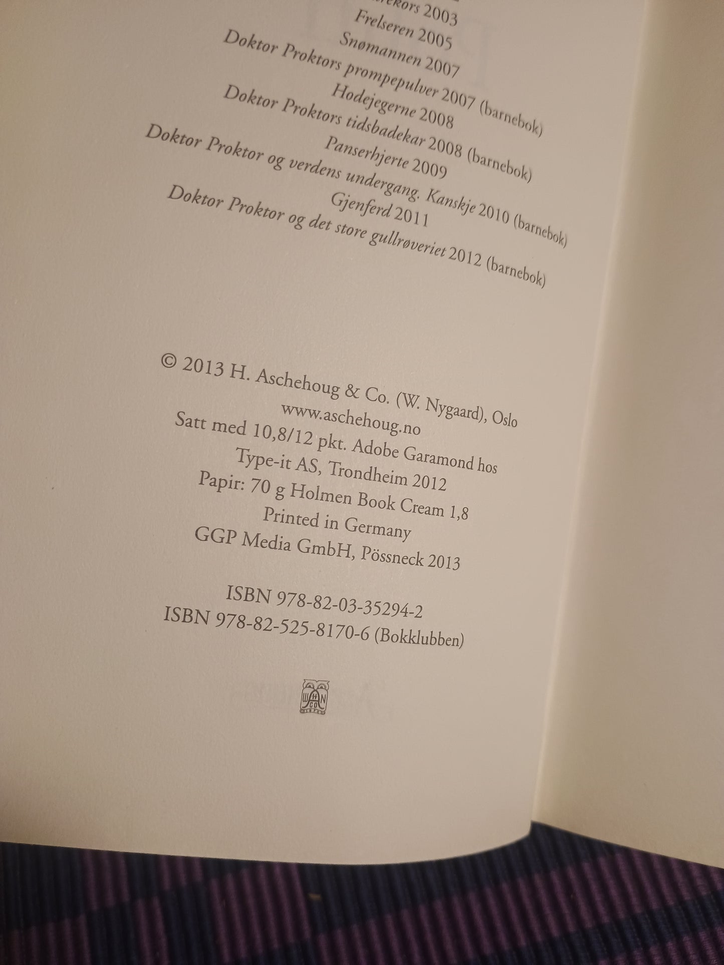 Politi, Jo Nesbø
