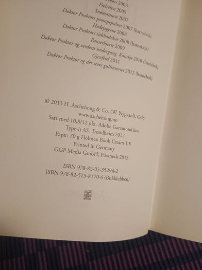 Politi, Jo Nesbø