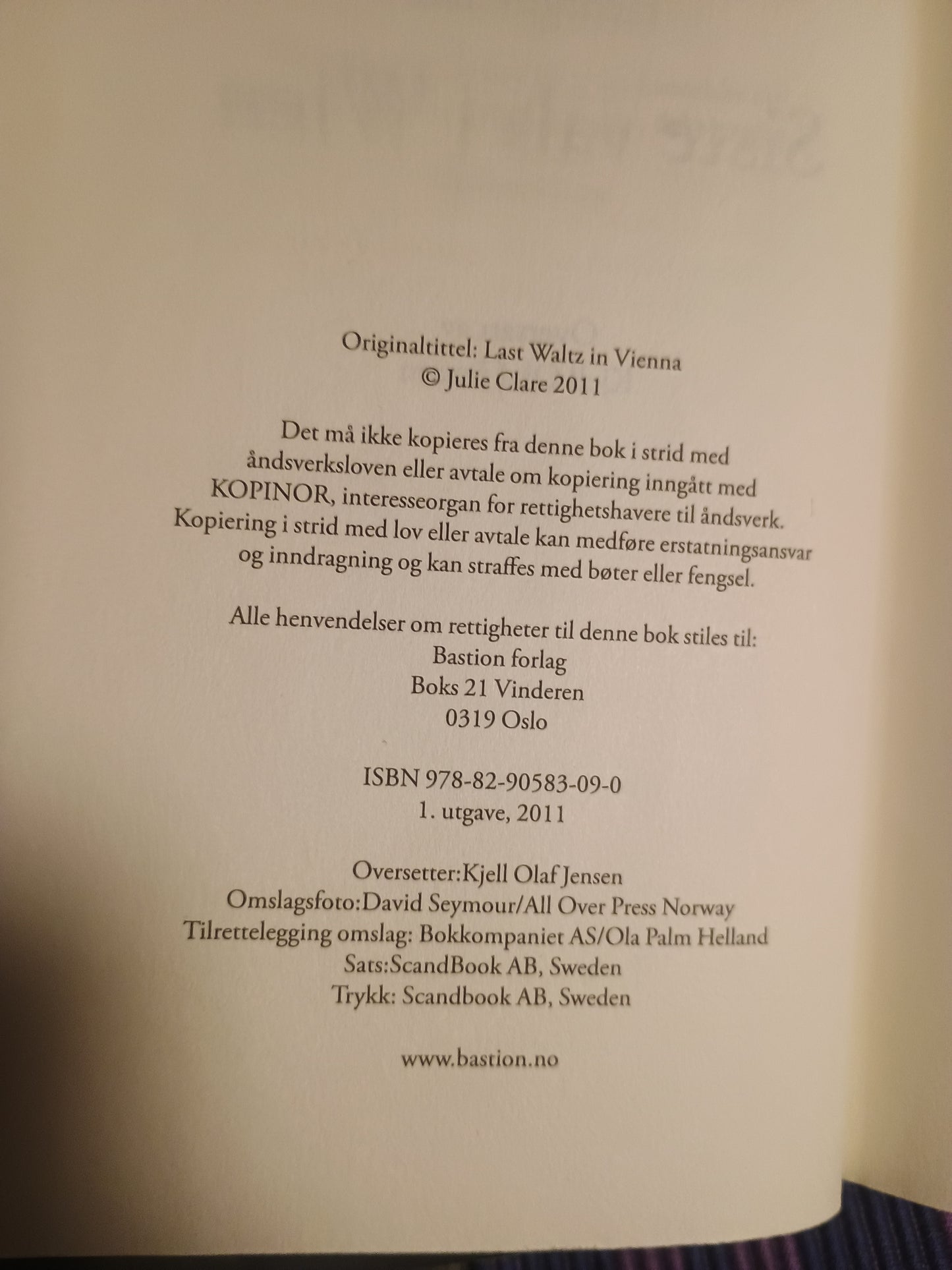 Siste vals i Wien, George Clare