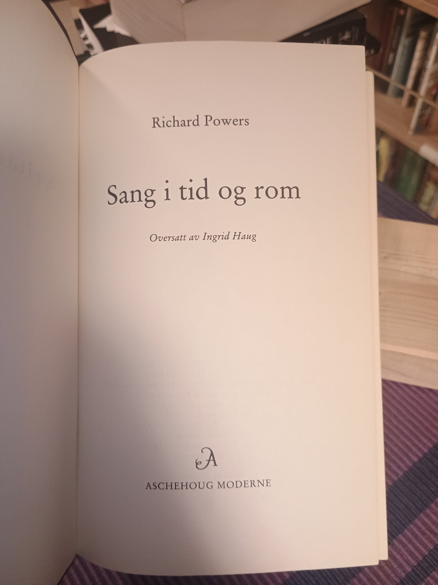 Sang i tid og rom, Richard Powers