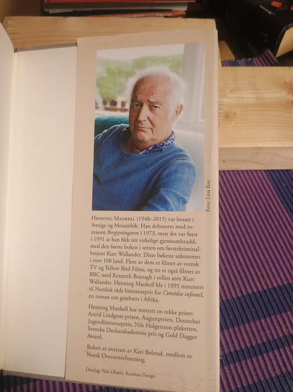 Svenske gummistøvler, Henning Mankell