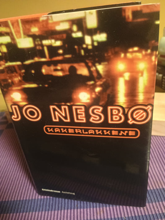 Kakerlakkene, Jo Nesbø