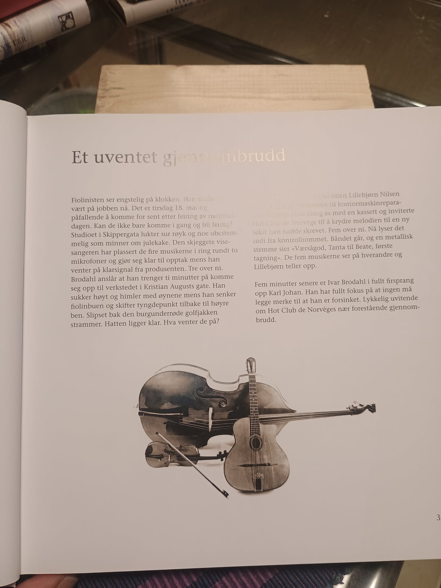 Hot Club de Norvege, Jon Larsen