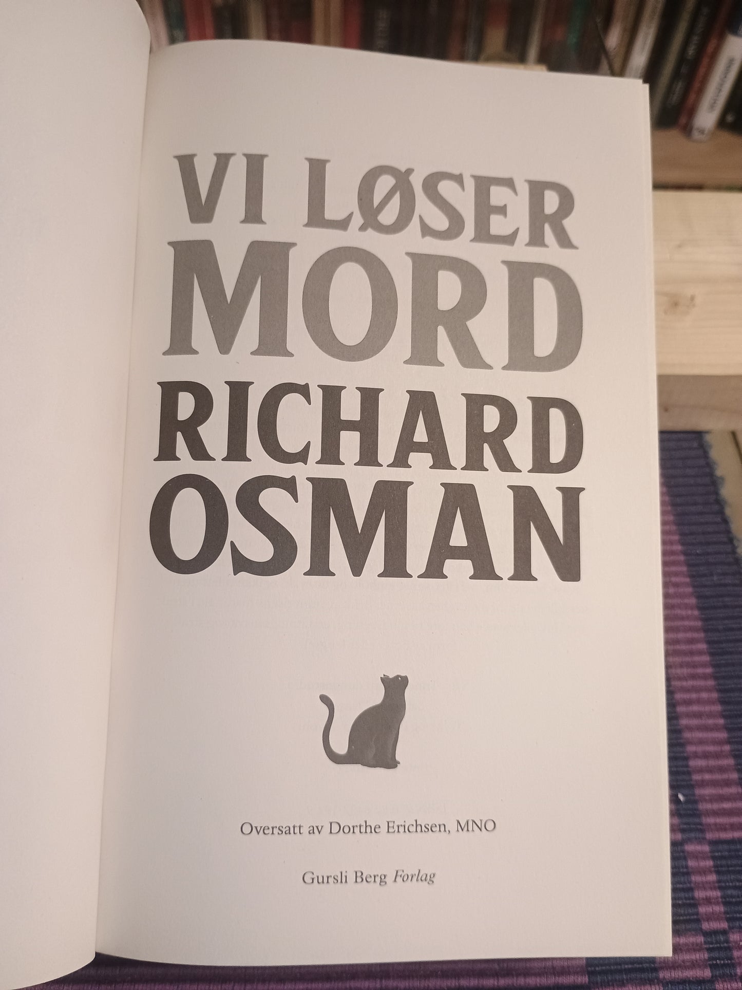 Vi løser mord, Richard Osman