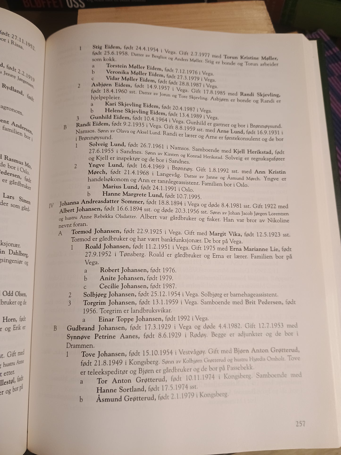 Ættebok for Pettersen Dass og hans hustru Margrethe Andersdatter, Øystein Angell Røtvold
