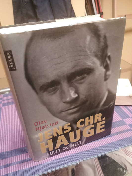 Jens Chr. Hauge - fullt og helt, Olav Njølstad