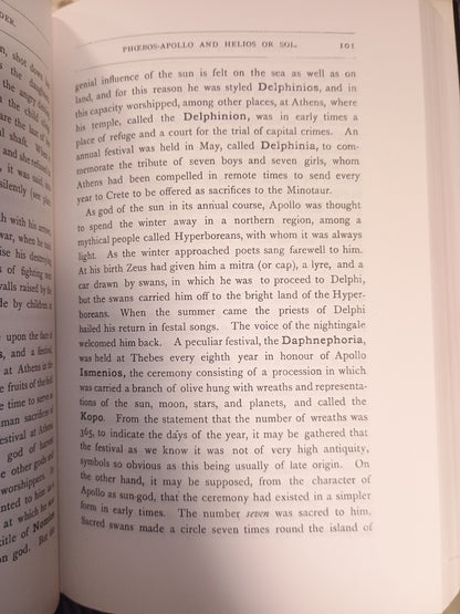 Who's who in mythology: A classic guide to the ancient world, Alexander S. Murray