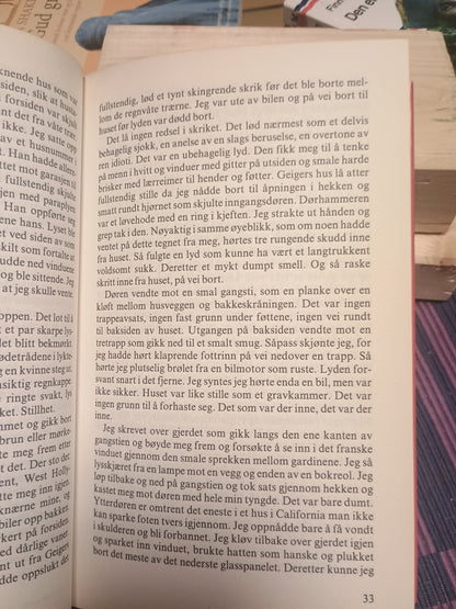 Den lange søvnen, Raymond Chandler