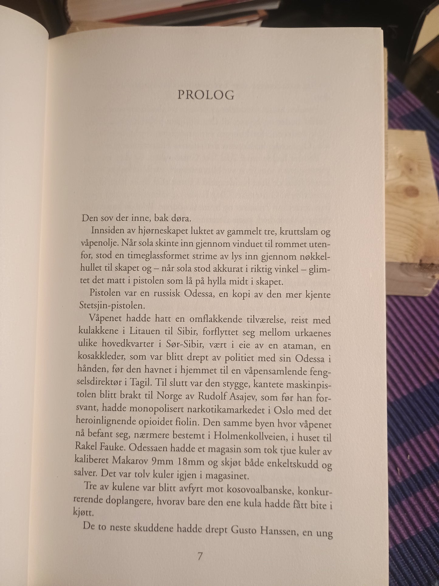 Politi, Jo Nesbø