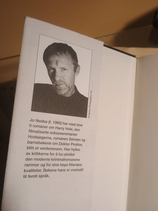 Blod på snø, Jo Nesbø